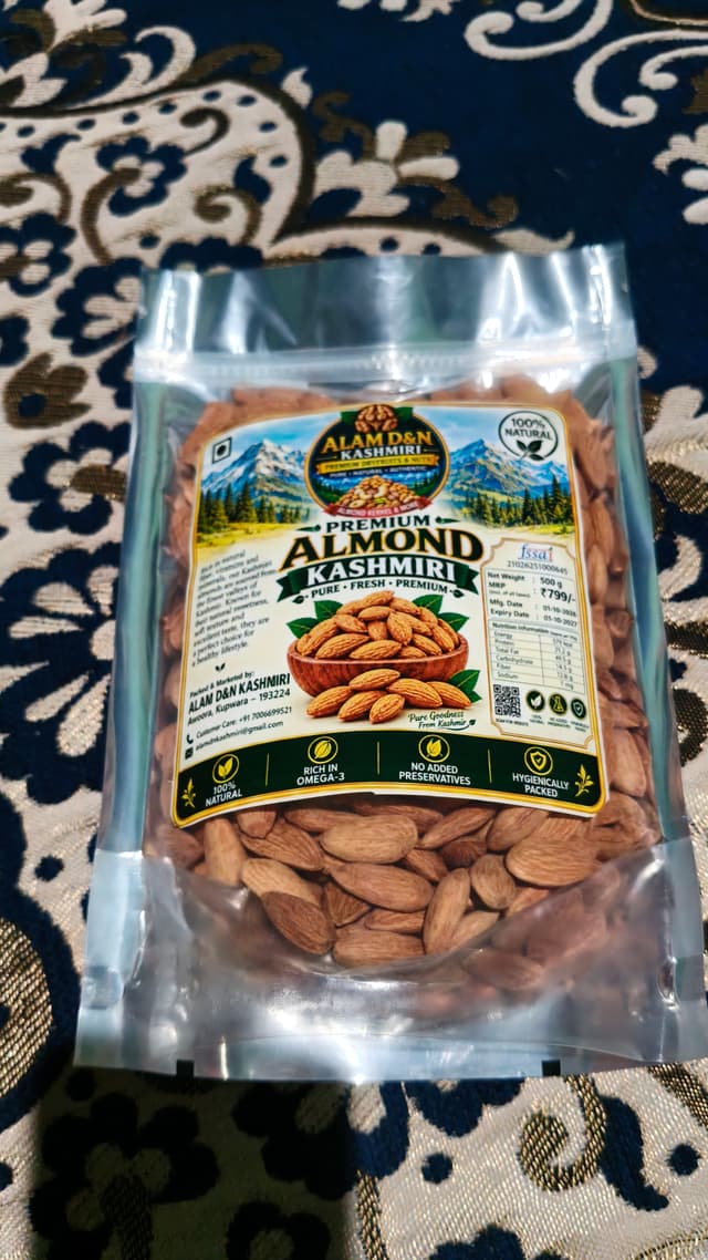 Premium kashmiri almond